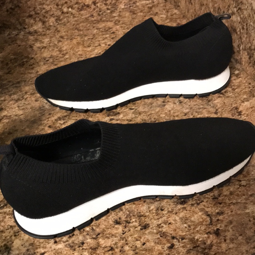 Black prada sneakers size9/ IT39 in good condition. - Picture 7 of 7